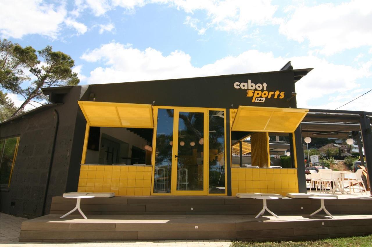 Cabot Tres Torres Apartamentos Playa de Palma  Exterior photo