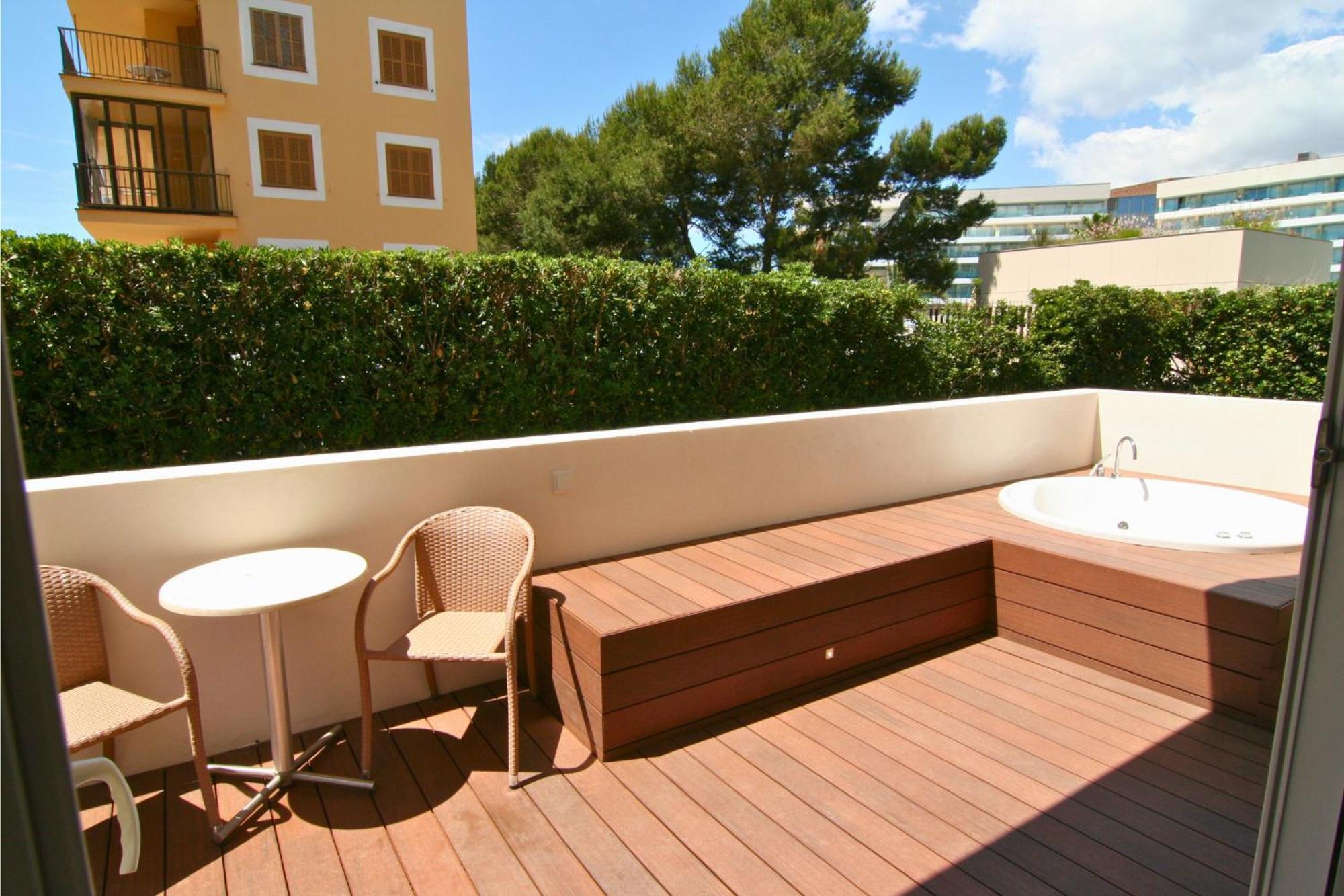 Cabot Tres Torres Apartamentos Playa de Palma  Exterior photo