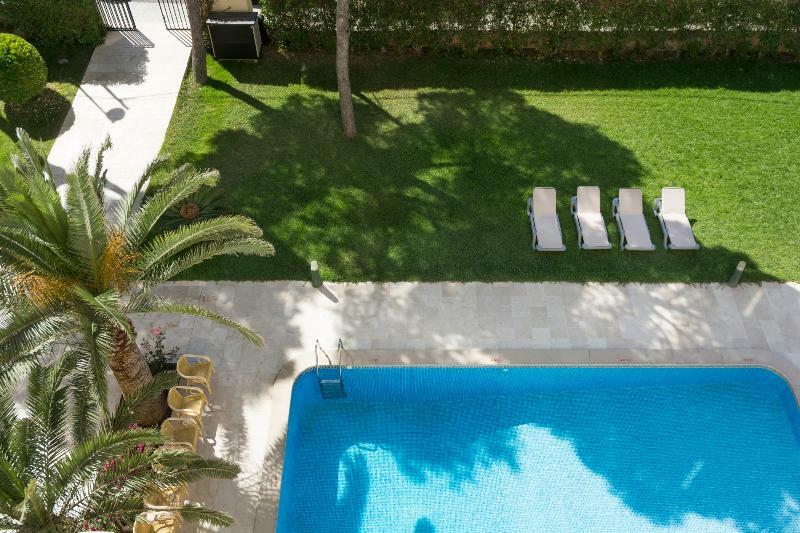 Cabot Tres Torres Apartamentos Playa de Palma  Exterior photo